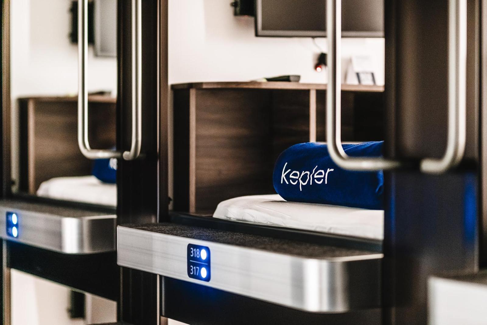 Kepler Club Riga Airport Hotel - Landside Public Area Ieki Kültér fotó