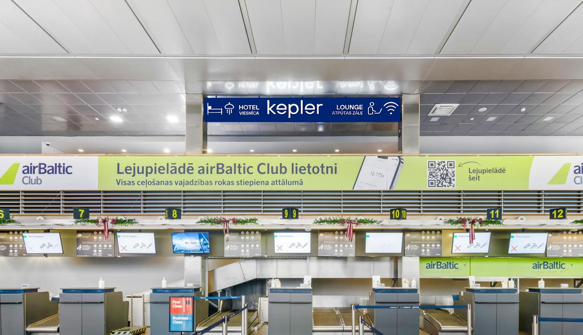 Kepler Club Riga Airport Hotel - Landside Public Area Ieki Kültér fotó